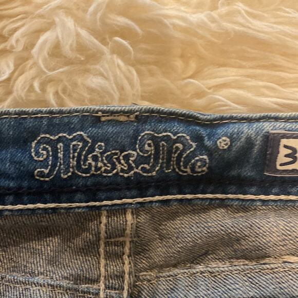 Miss Me Women’s Bootcut Denim Blue Jeans Studded Silver Stitching EUC Sz 30 - Picture 4 of 16